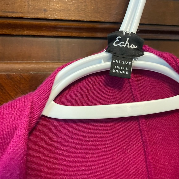 Echo one size shawl - Picture 3 of 4